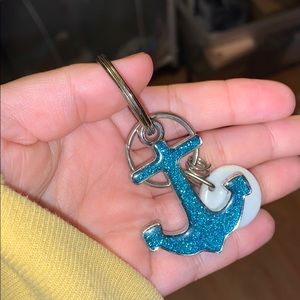 keychain( free with a bundle)